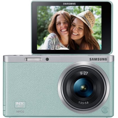 Samsung NX Mini 9-27mm + Flaş + Nx Çanta + Photoshop Lightroom Hareketli Ekran Aynasız Dijital Fotoğraf Makinesi