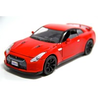 Motormax 1:24 2008 Nissan Gt-R -Kırmızı Model Araba