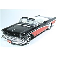 Motormax 1:18 1957 Buick Roadmaster Diecast Araba