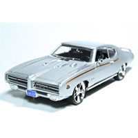 Motormax 1:18 Model Araba - 1969 Pontiac Gto Judge