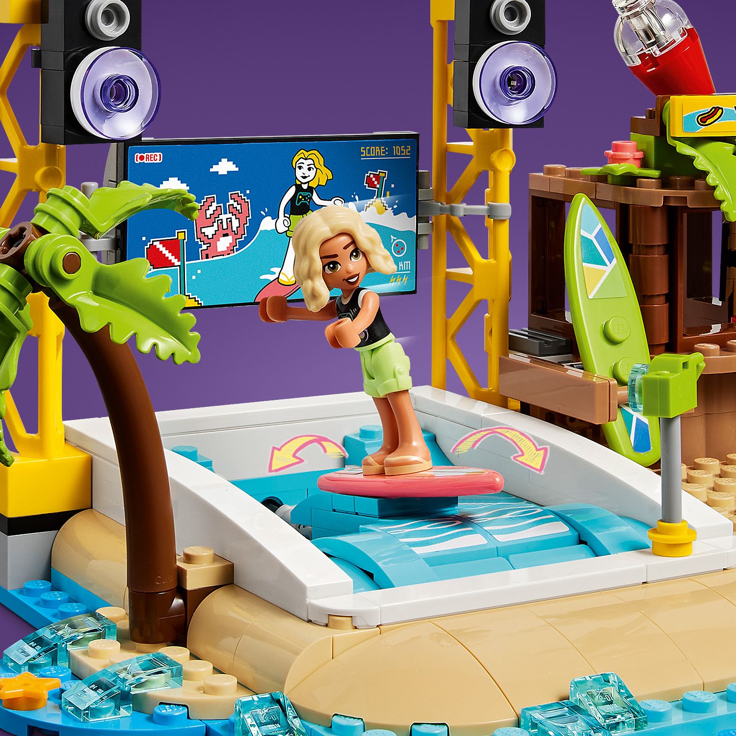 LEGO® Парк развлечений Friends Beach 41737 - Набор для создания креативных  игрушек для детей, которые любят море и водные виды спорта (1348 штук)