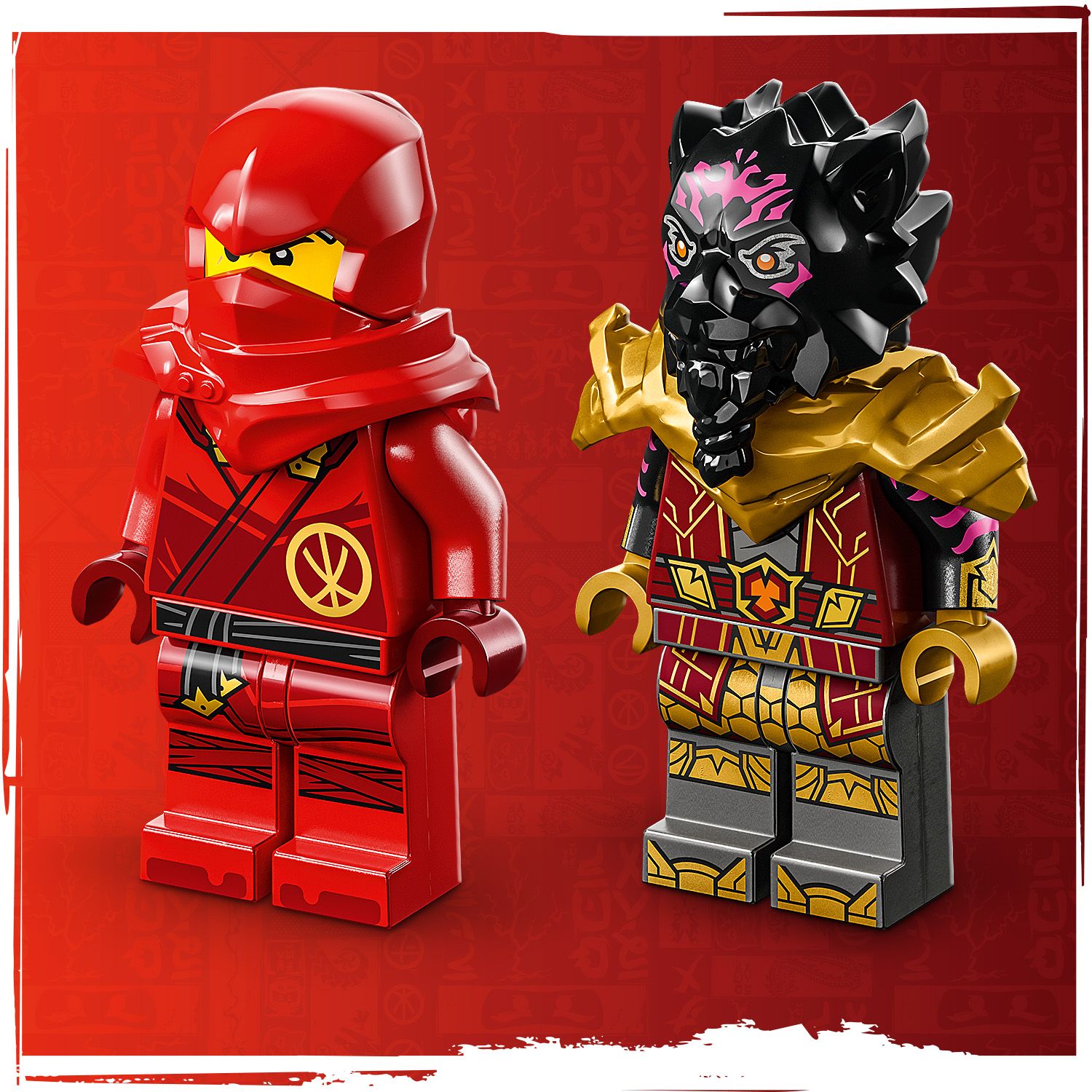 Rol yapmak için 2 minifigür