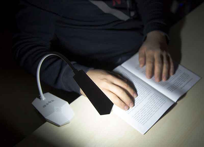 S-Link SL-8720 Şarjlı 800 mAh Taşınabilir 14 Led Masa Lambası