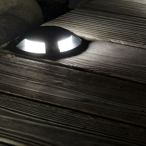 dış mekan güneş enerjili güverte ve yol ışıkları