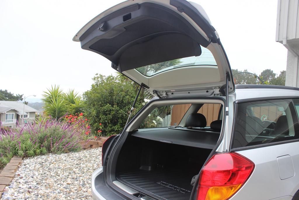  Subaru Legacy Türü Iv 2006 - 2007 Kargo Kapağı Klip Plastik Aparat