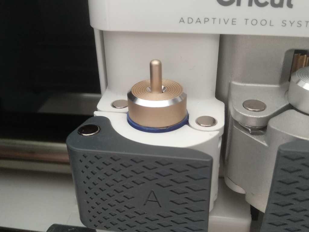  Cricut Üreticisi Bıçak Tutucusu Çizin Plastik Aparat
