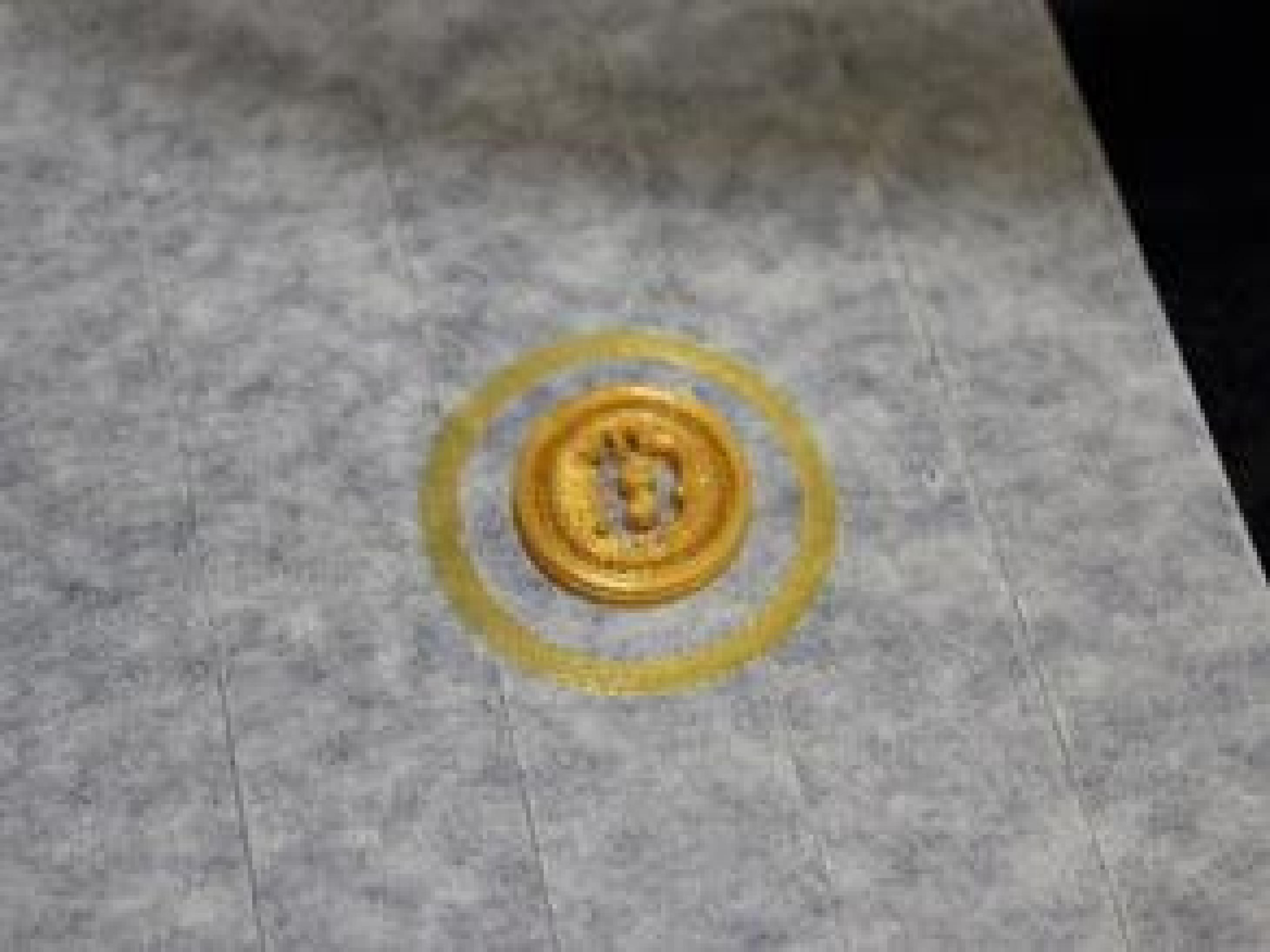  Bir Bitcoin Sikke Plastik Aparat