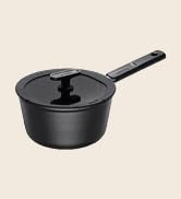 Fiskars kapaklı saplı tencere, dolum miktarı: 2,5 litre, tüm ocaklar için uygundur, alüminyum/plastik...