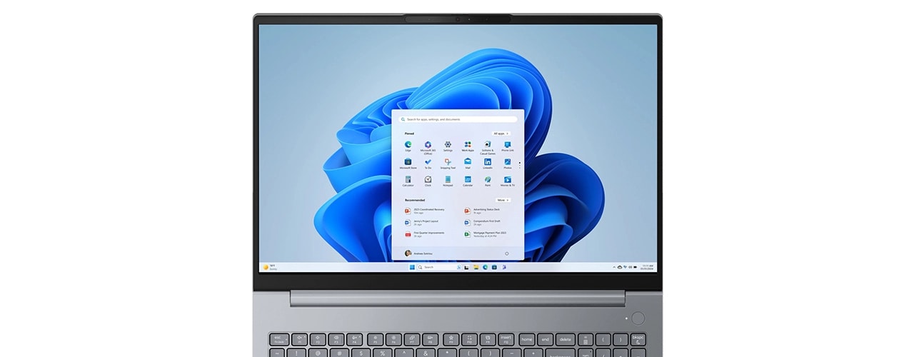 Lenovo ThinkBook 16 Gen 8 (Intel) dizüstü bilgisayar, geniş ekran alanı için dar çerçevelere sahiptir.