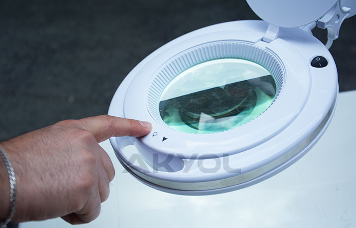 8x mercekli büyüteç