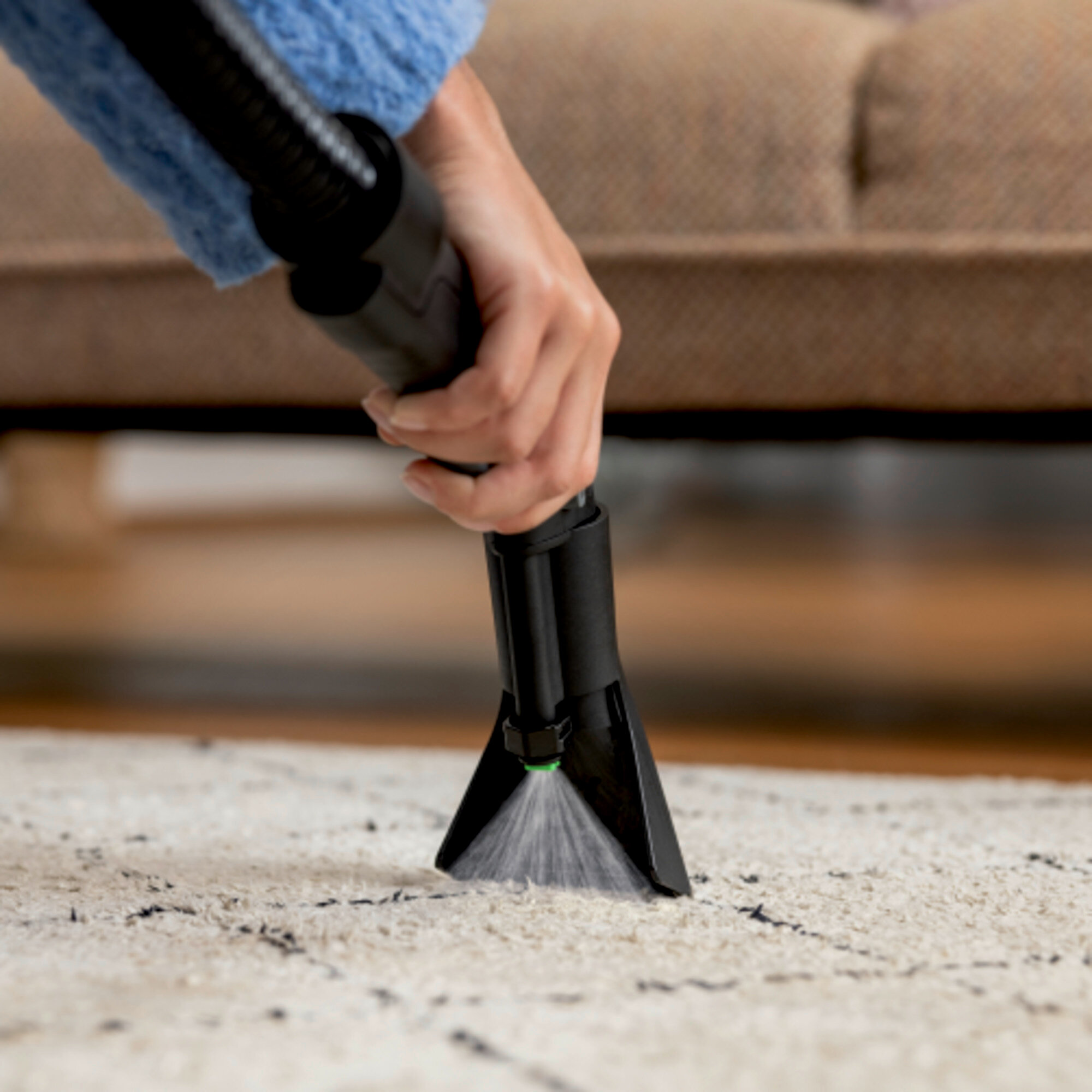 Halı Koltuk Temizleme Makinesi SE 3 Compact yellow: Optimum temizlik sonuçları için kanıtlanmış Kärcher teknolojisi