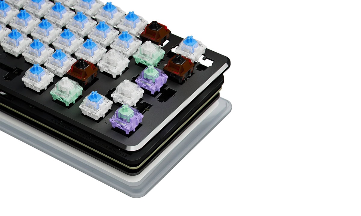 N-S Kutuplu, Hot-swap Switch