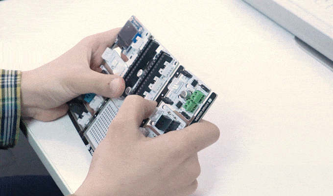 pico bricks kırma gif