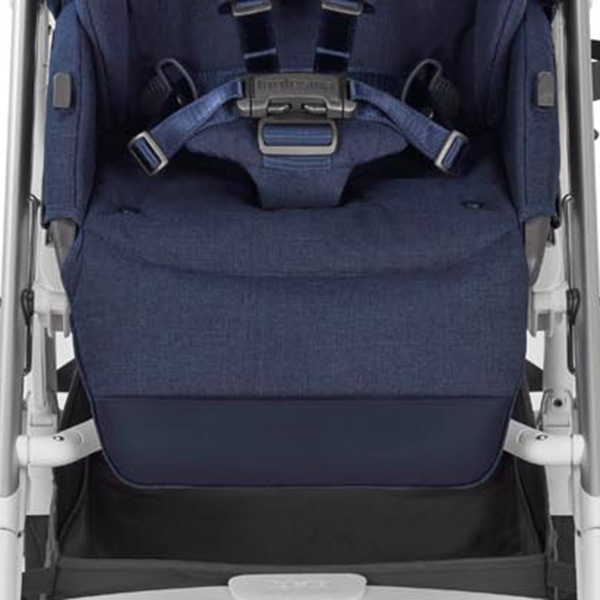 araba, taşımak, nakletmek, bagaj, Araba koltuğu örtüsü içeren bir resimAçıklama otomatik olarak oluşturuldu