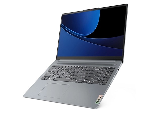 Lenovo IdeaPad Slim 3i Gen 9 16 inç Artic Grey dizüstü bilgisayarın önden, sağ yandan görünümü, kapak geniş açıyla açılmış olarak havada asılı duruyor ve bekleme modunda klavye ve ekrana odaklanıyor.