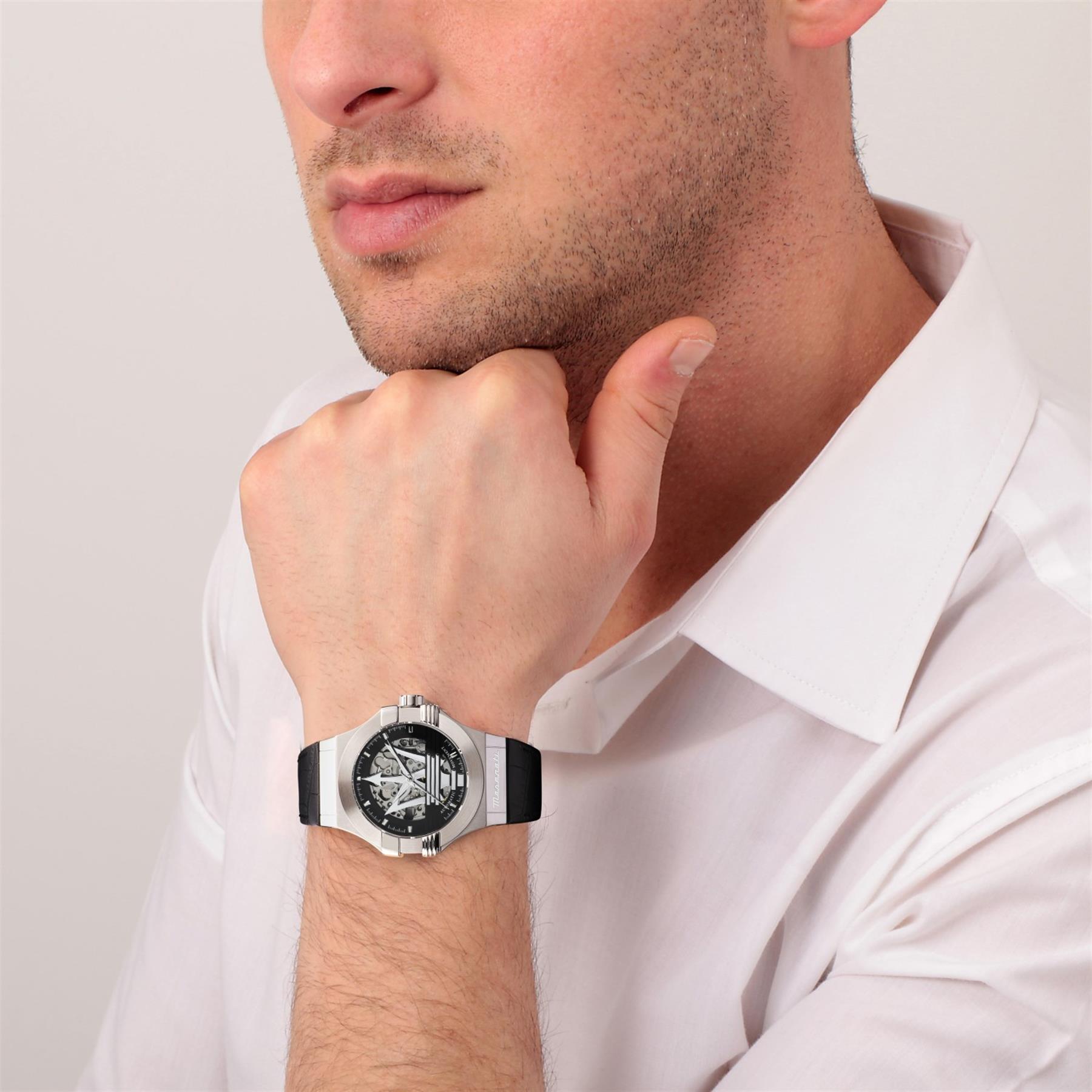 Maserati R8821108052 Erkek Kol Saati