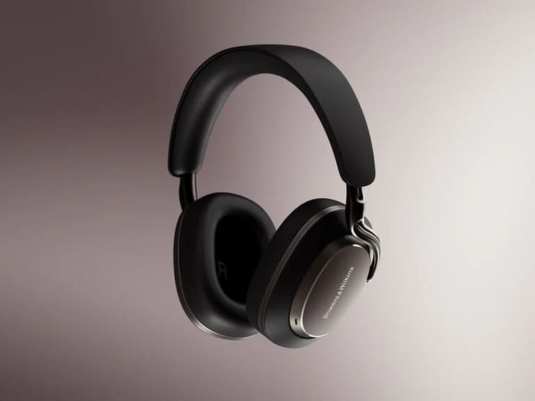 Bowers & Wilkins Px8