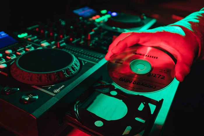 Gemini MDJ-600 Profesyonel CD ve USB DJ Media Player 3