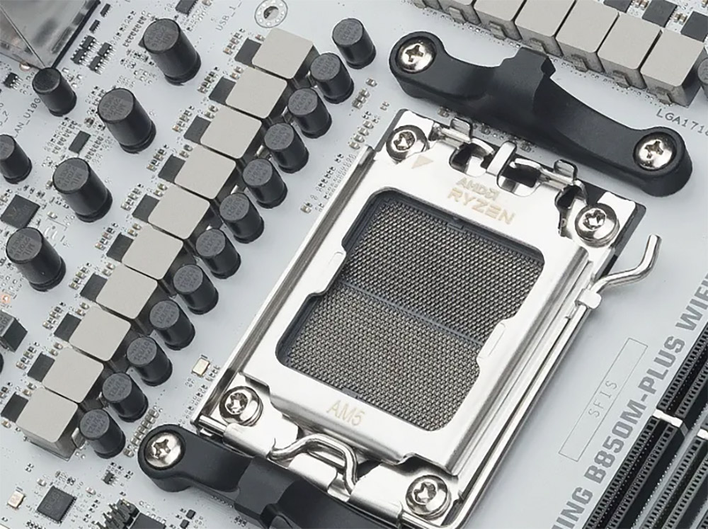 TUF GAMING B850M-PLUS WIFI7 W