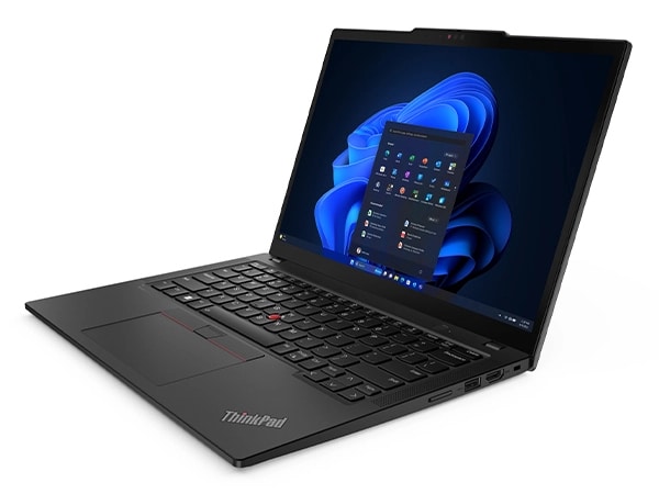 Lenovo ThinkPad X13 Gen 5 dizüstü bilgisayarın ön sağ görünümü, 110 derece açık.