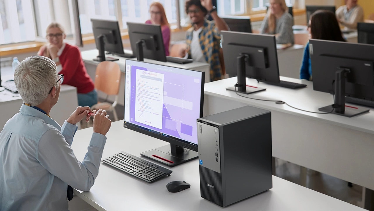 Verimli iş performansı ve ekip çalışması için Lenovo ThinkCentre Neo 50t Gen 5 (Intel) Tower.