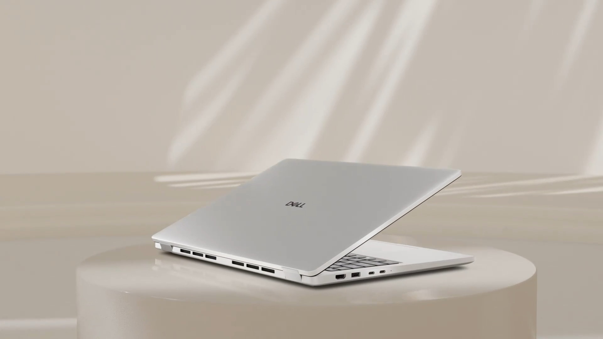Dell Pro 16 Ultra 5 235U 48 GB Ram 2 Tb SSD 16 Windows 11 Fiyatı