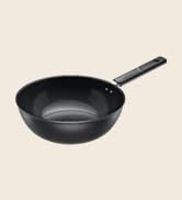 Fiskars wok tava, çap 28 cm, Hacim: 4,5 litre, tüm ocaklar için uygundur, alüminyum/plastik...