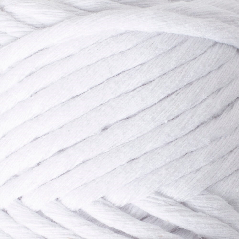 Makrome ipinin dokusu ve katları