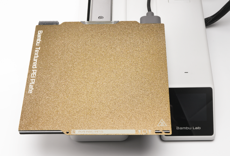 Adım 2: Plakayı indirin ve manyetik platforma sabitleyin.