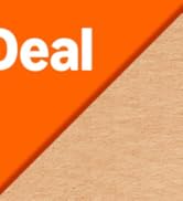 Metin, ahşap yüzeyde parlak turuncu çapraz afiş köşesine karşı beyaz harflerle "Deal" yazıyor.