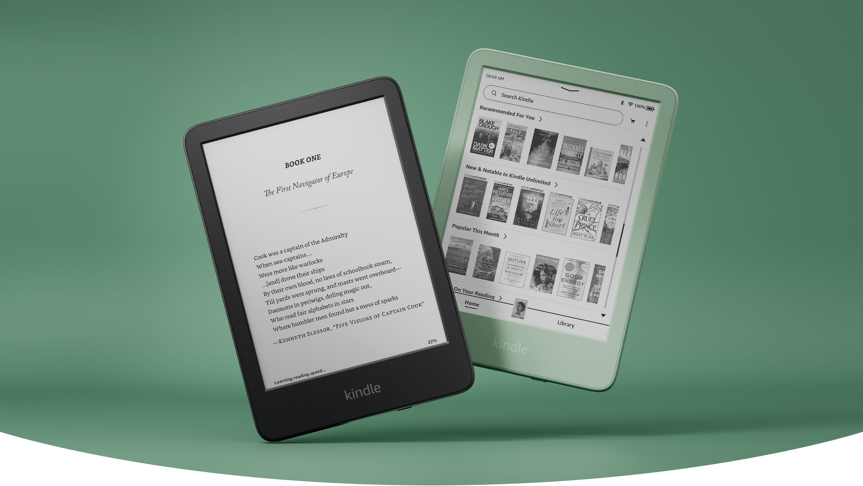 Yeşil arka plana sahip siyah ve matcha kindle'lar