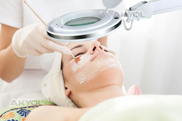 güzellik salonu için büyüteç