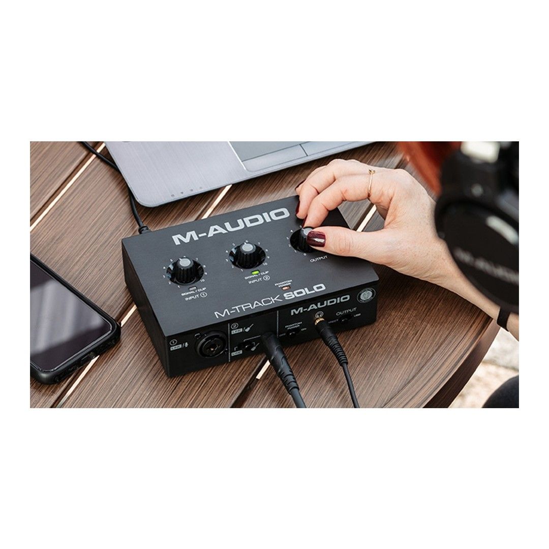 M-Track Solo Bağlantı Paneli