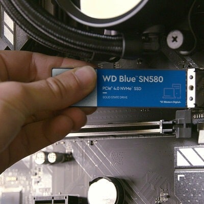 WD Blue SN580 SSD a2