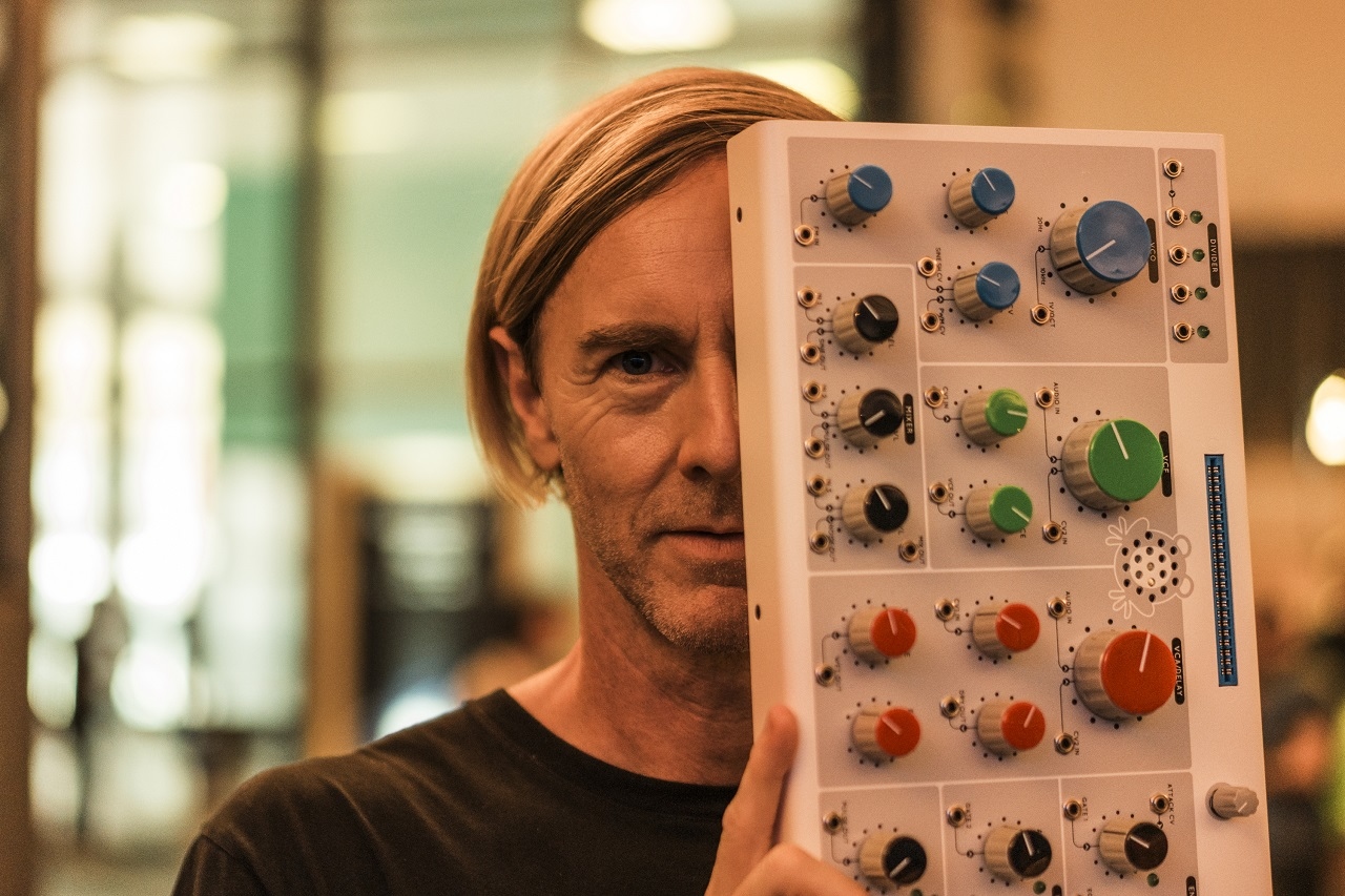 Richie Hawtin with his Bullfrog