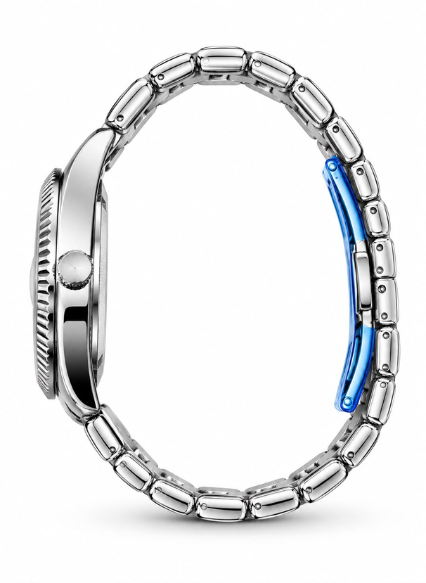 Calvior Silver Blue saatin yandan kasa ve kordon görünümü