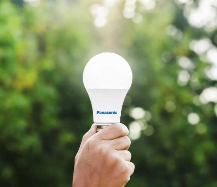 panasonic led lamba aydınlatma 