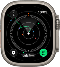 Apple Watch Ultra 4, titanyum kasa, natürel renk, pusula yönlendirmeleriyle güzergâhı gösteren Geriye Dönüş özelliği, sağ dış görünüm, Digital Crown, çıkıntılı yan düğme