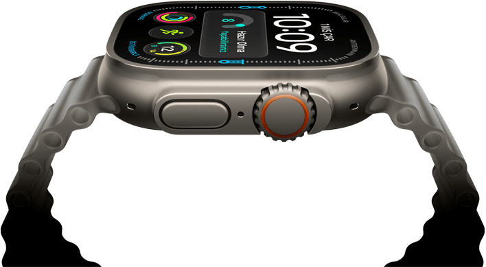 Apple Watch Ultra 4, titanyum kasa, natürel renk, dijital saat kadranı, komplikasyonlar: hazır olma, kalp atış hızı, Antrenmanlar, sıcaklık, sağ dış görünüm, Digital Crown, çıkıntılı yan düğme, Ocean Kordon, buzlu gri renk