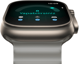 Apple Watch Ultra 4, titanyum kasa, natürel renk, hazır olma skoru 8, sağ dış görünüm, Digital Crown, çıkıntılı yan düğme, Ocean Kordon, buzlu gri renk