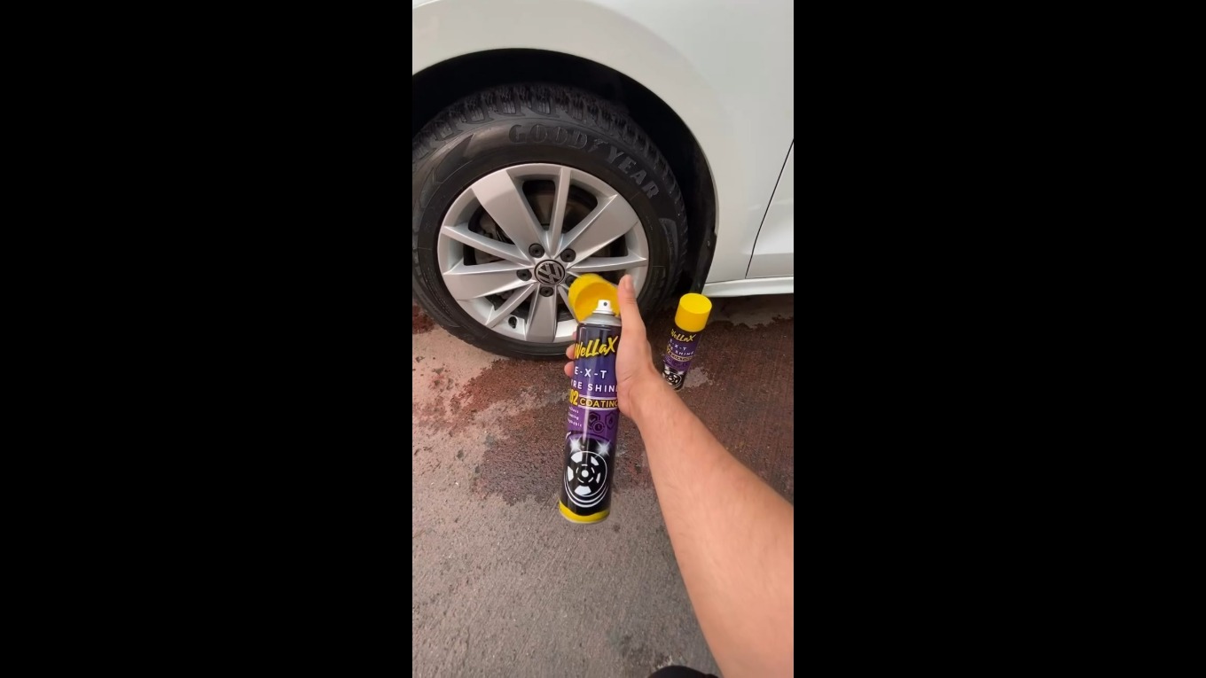 Astraled Parlak ve Islak Görünüm Oto Lastik ve Tam
