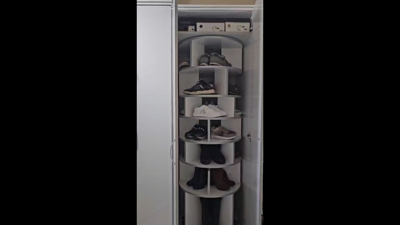 360 Derece Dönen Ayakkabılık