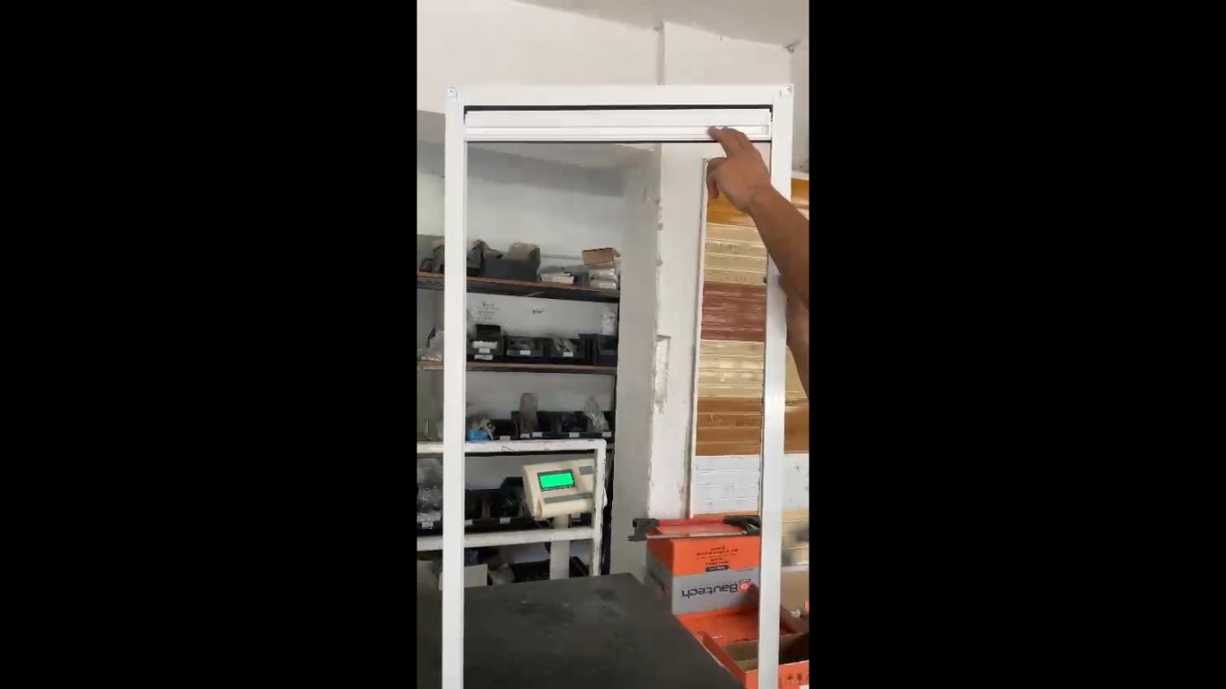 AKORDEON PİLELİ PİLİSE SİNEKLİK