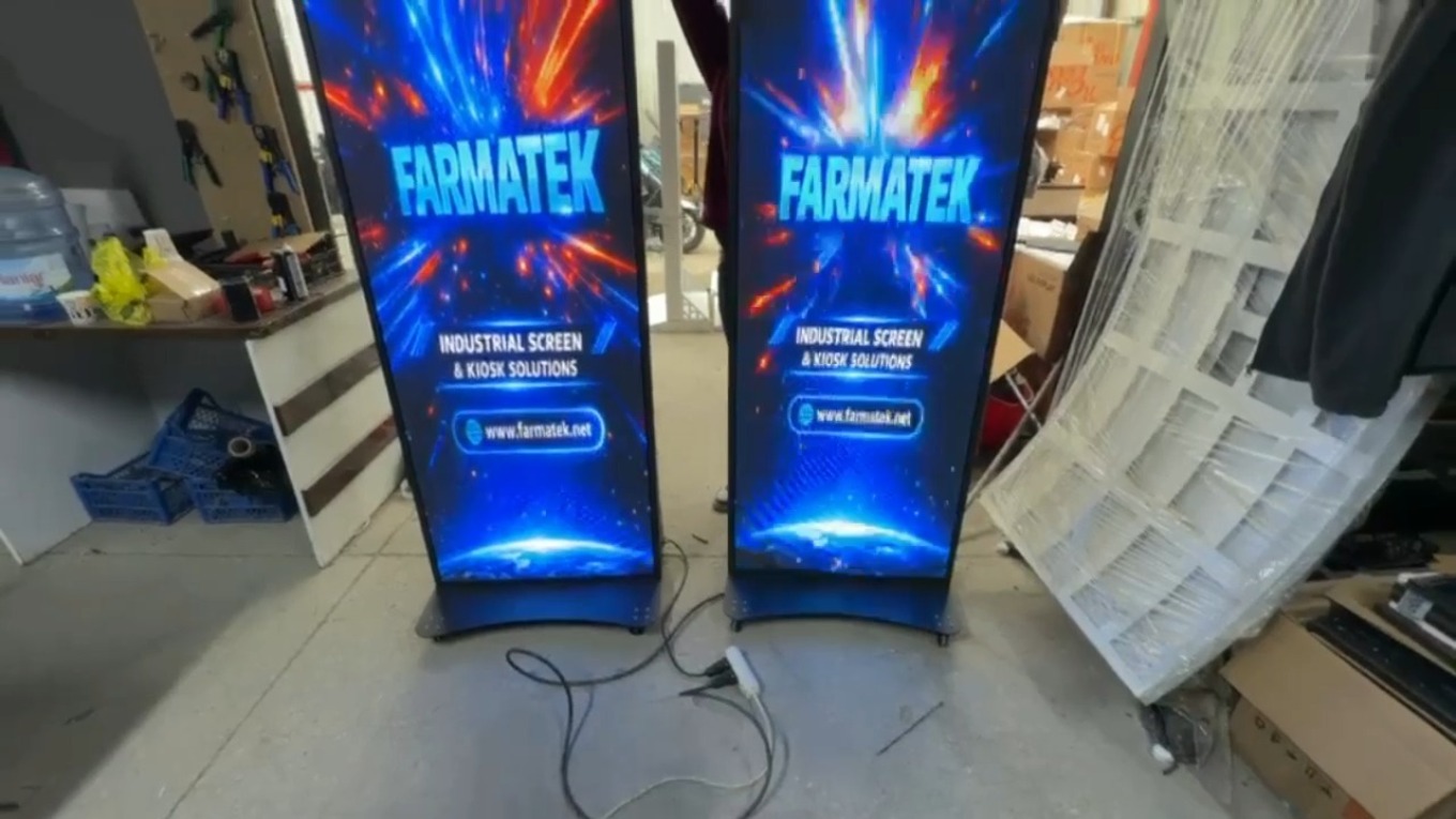 Poster Led Ekran