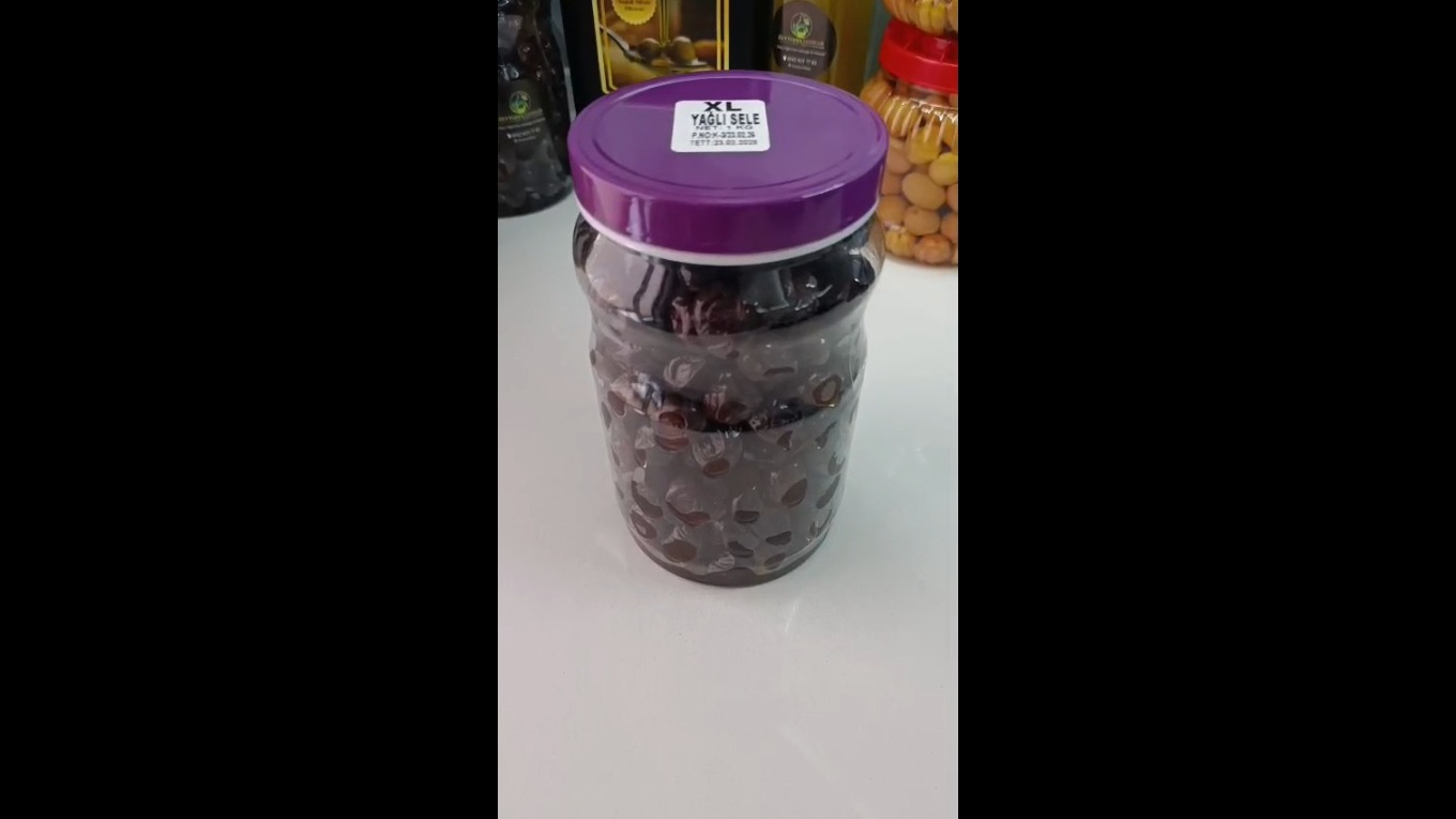 XL Yağlı Sele Siyah Zeytin