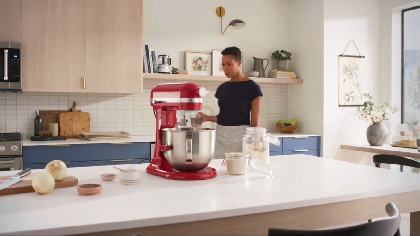  Artisan 6,6 L Kaldırılabilir Kaseli Stand Mikser 