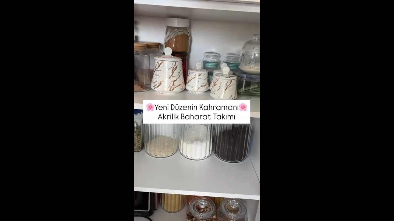 Kelebekli Baharat Takımı