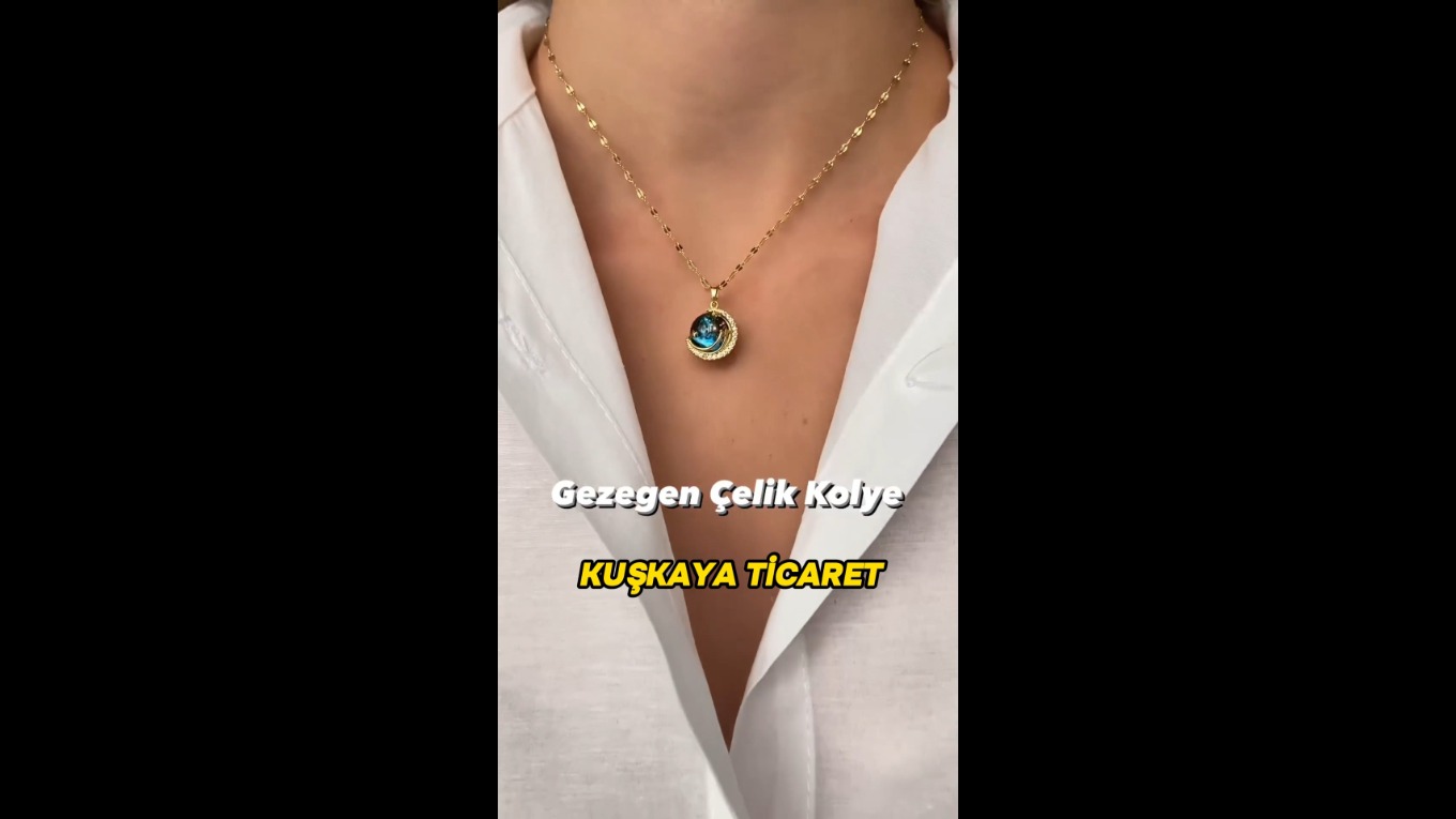Dünya Gezegeni Kolye