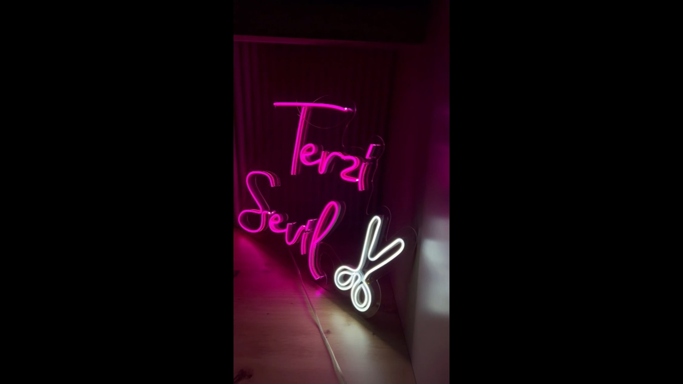 Video Banner