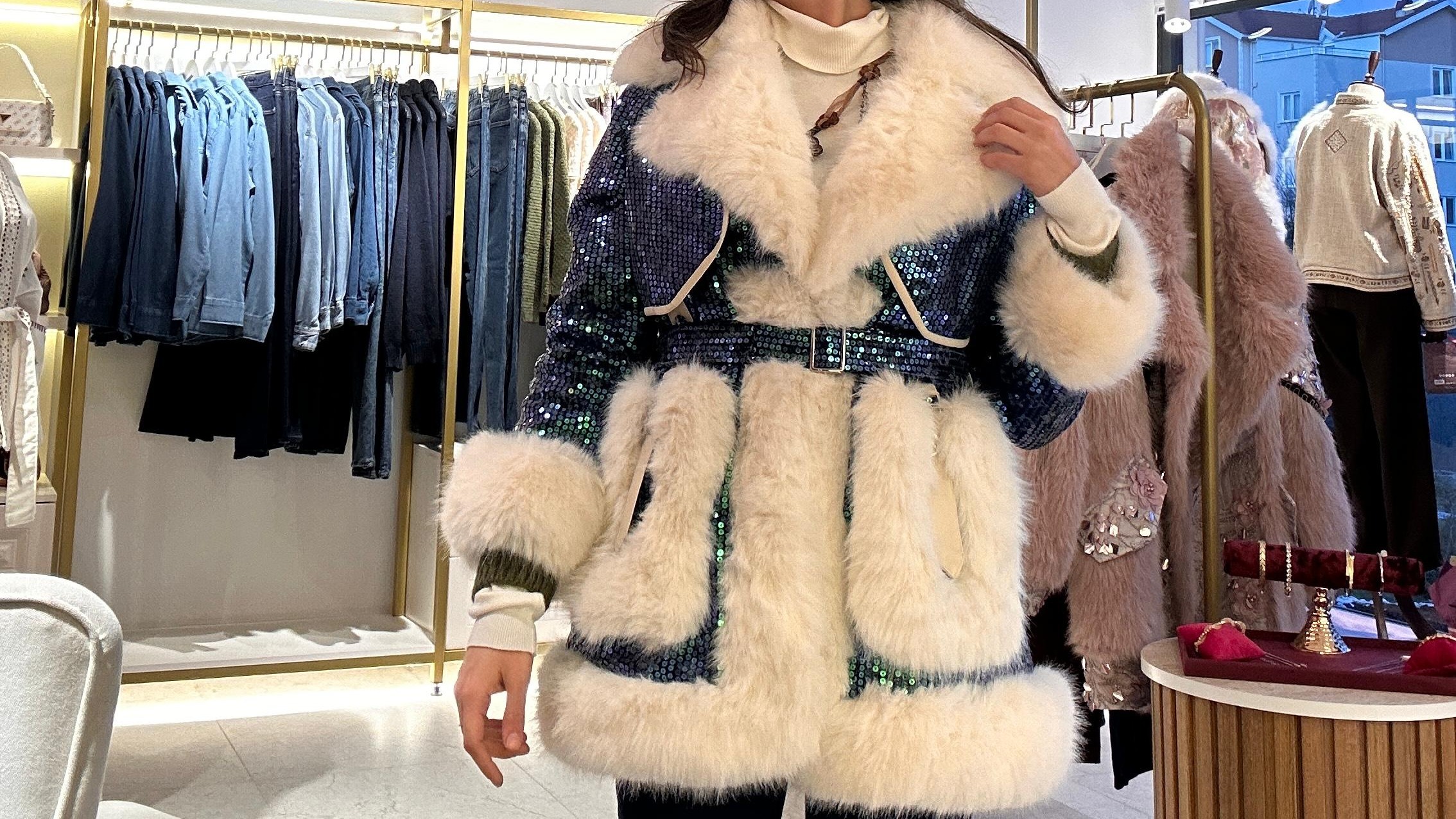 İTHAL PUL PAYETLİ KÜRK